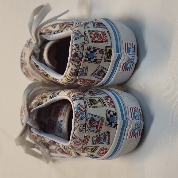 Vans Where's Waldo? Shoe's - Picture 5 of 12